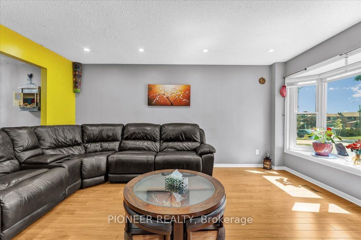 6452 Eastridge Road • Mississauga, ON photo 8