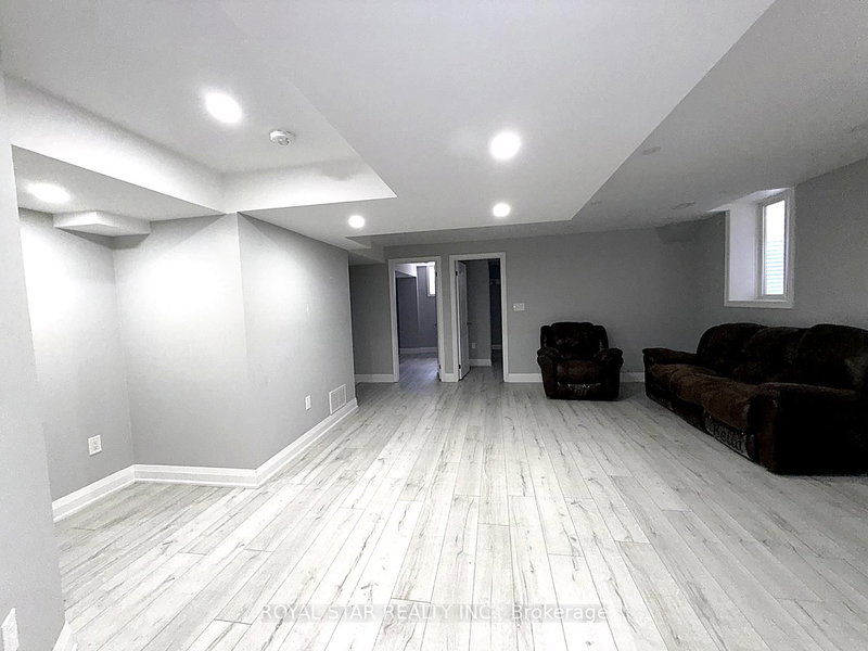 11 Clunburry Brampton,ON L7A 5B4 — Photo 11