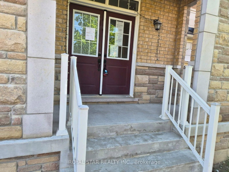 11 Clunburry Road
