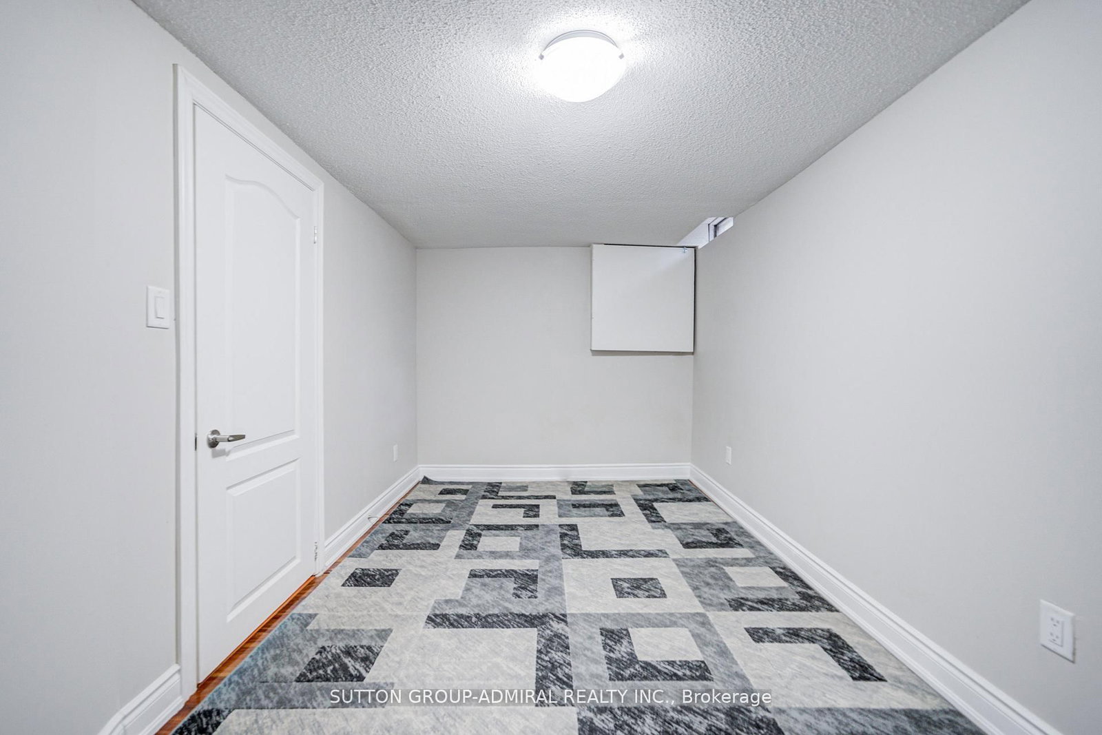 4 Hilda Court • Brampton, ON photo 45
