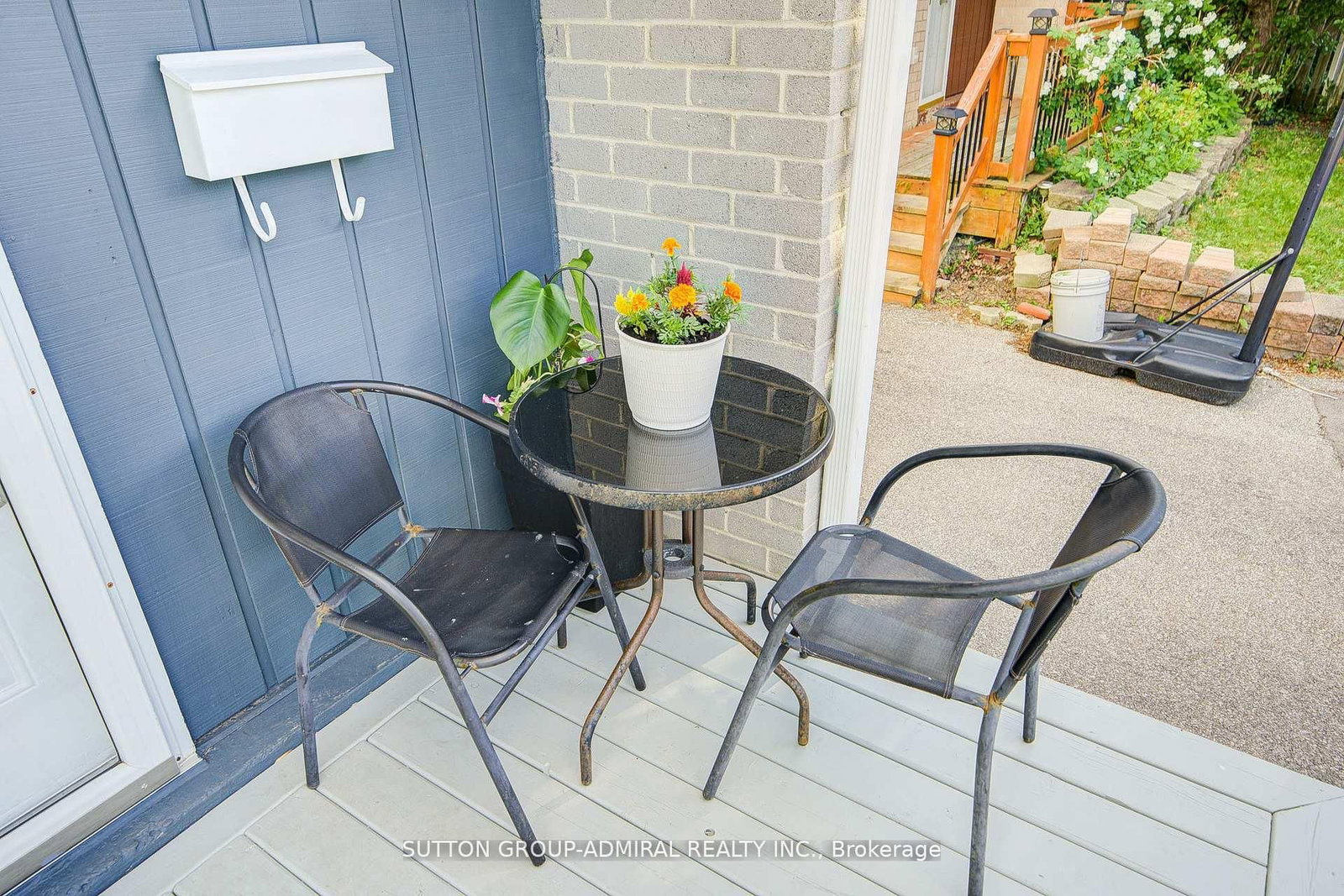 4 Hilda Court • Brampton, ON photo 7