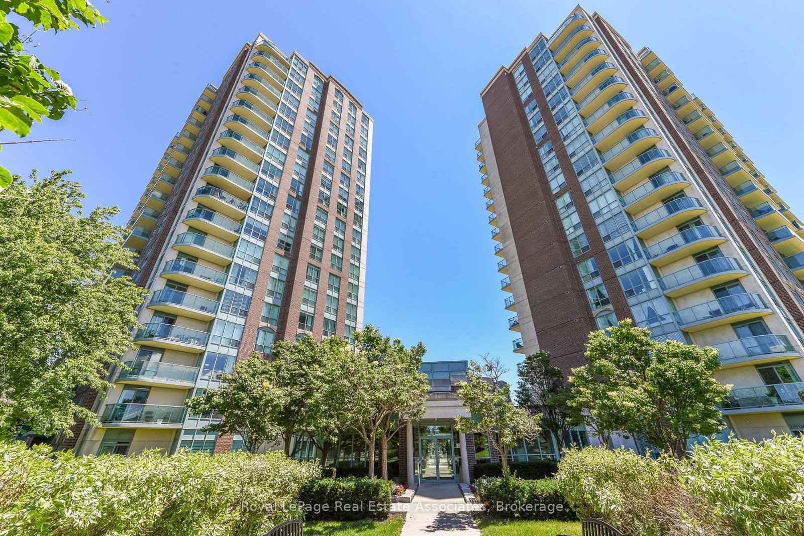 4879 Kimbermount Avenue • #710 • Mississauga, ON photo 1