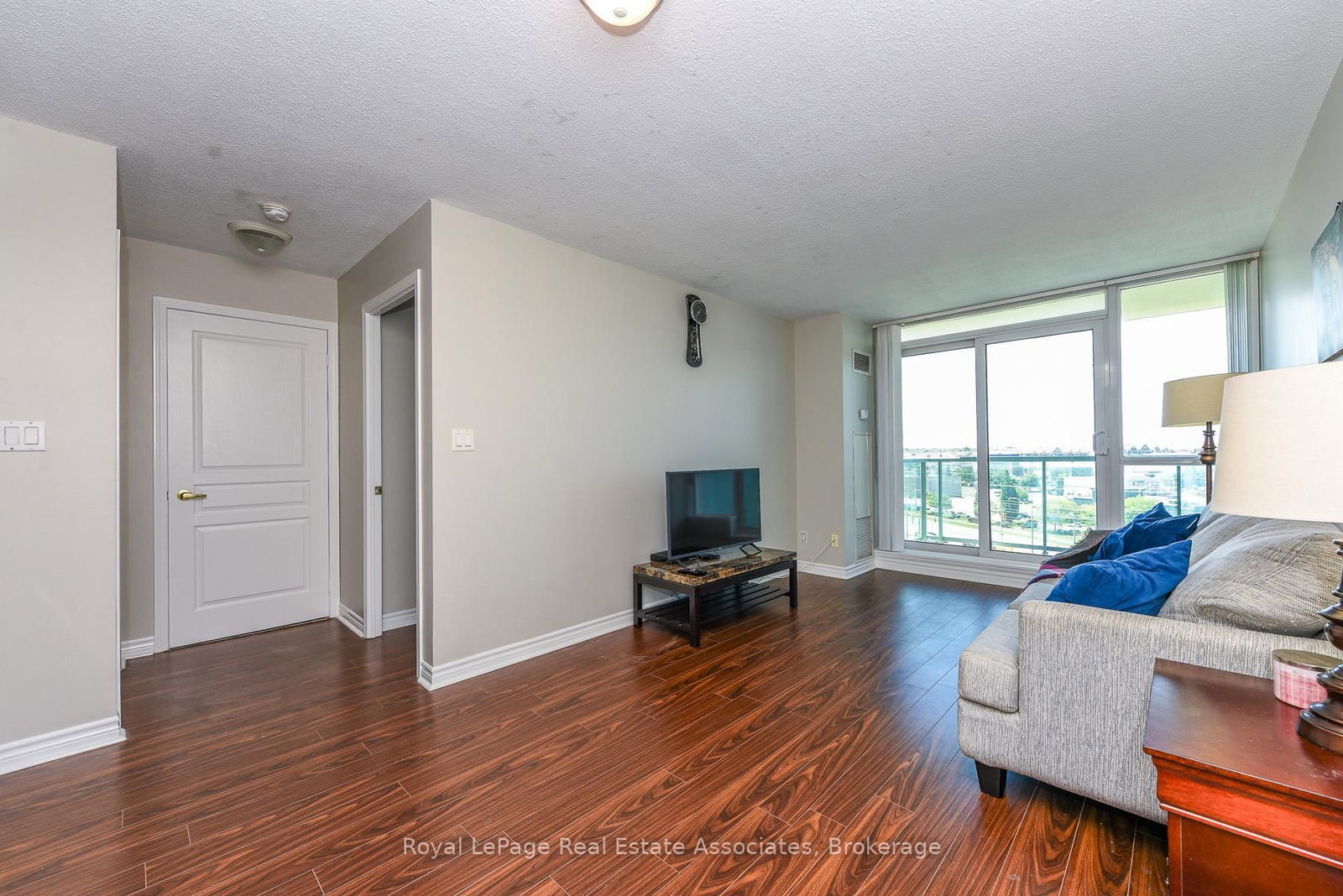 4879 Kimbermount Avenue • #710 • Mississauga, ON photo 13