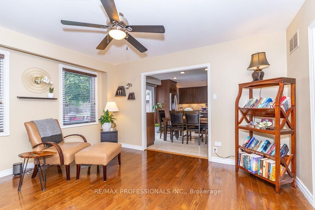 2604 Barrisdale Court • Mississauga, ON photo 13