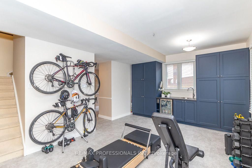 2604 Barrisdale Court • Mississauga, ON photo 18