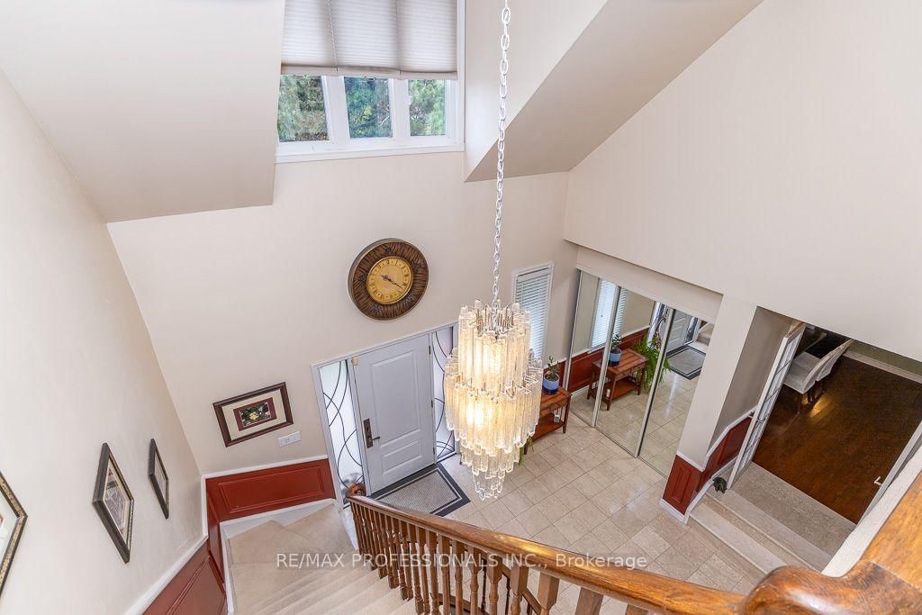2604 Barrisdale Court • Mississauga, ON photo 20