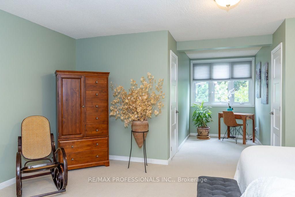 2604 Barrisdale Court • Mississauga, ON photo 24