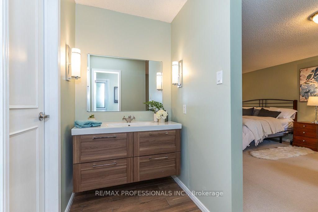 2604 Barrisdale Court • Mississauga, ON photo 25