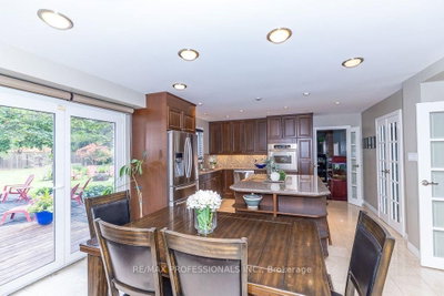 2604 Barrisdale Court • Mississauga, ON photo 4