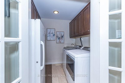 2604 Barrisdale Court • Mississauga, ON photo 7