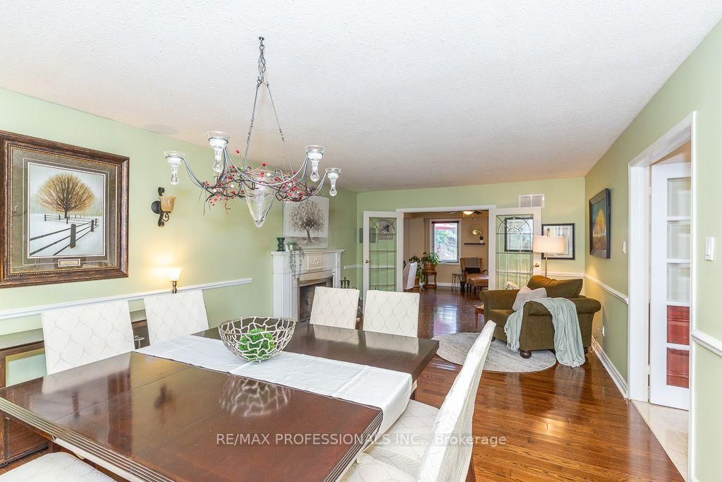 2604 Barrisdale Court • Mississauga, ON photo 8