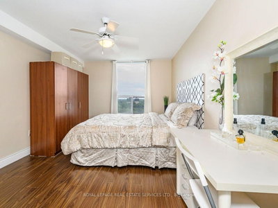 3120 Kirwin Mississauga,ON L5A 3R2 — Photo 16