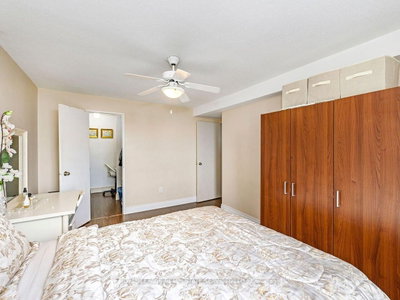 3120 Kirwin Mississauga,ON L5A 3R2 — Photo 17