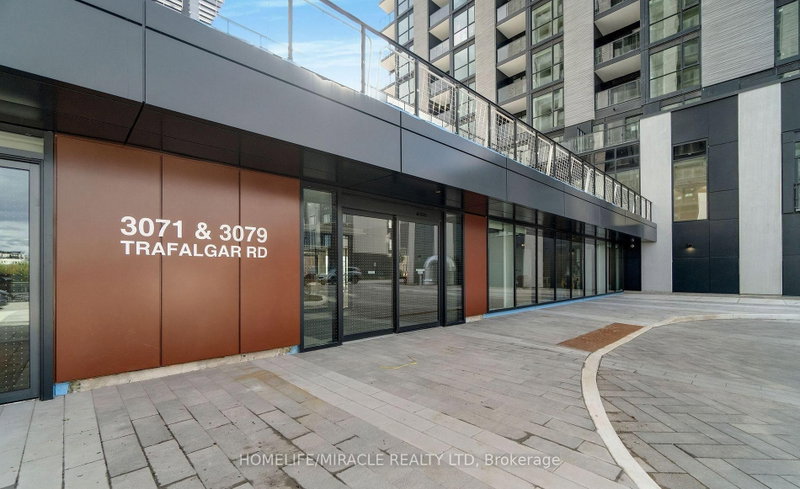 1609 - 3979 Trafalgar Road