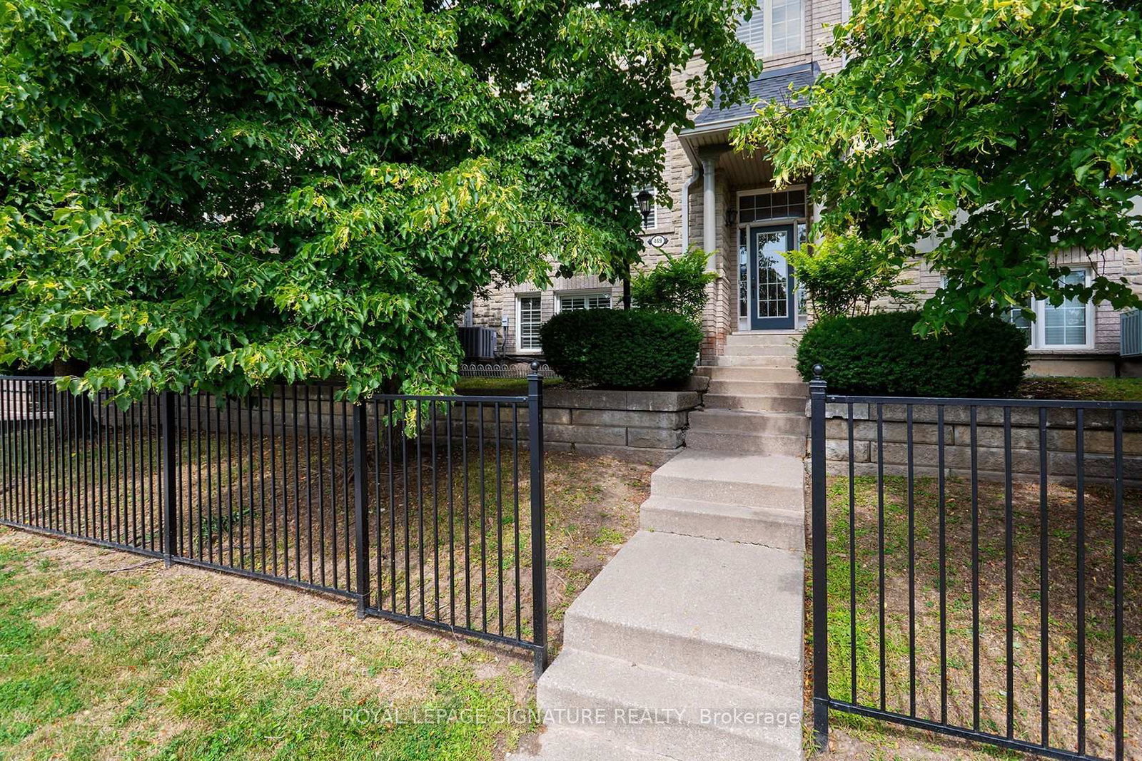 469 Bristol Road W • Mississauga, ON photo 1
