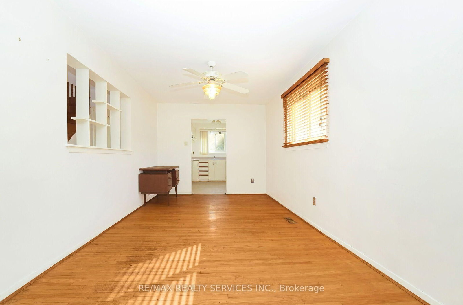 79 Cloverdale Drive • Brampton, ON photo 5