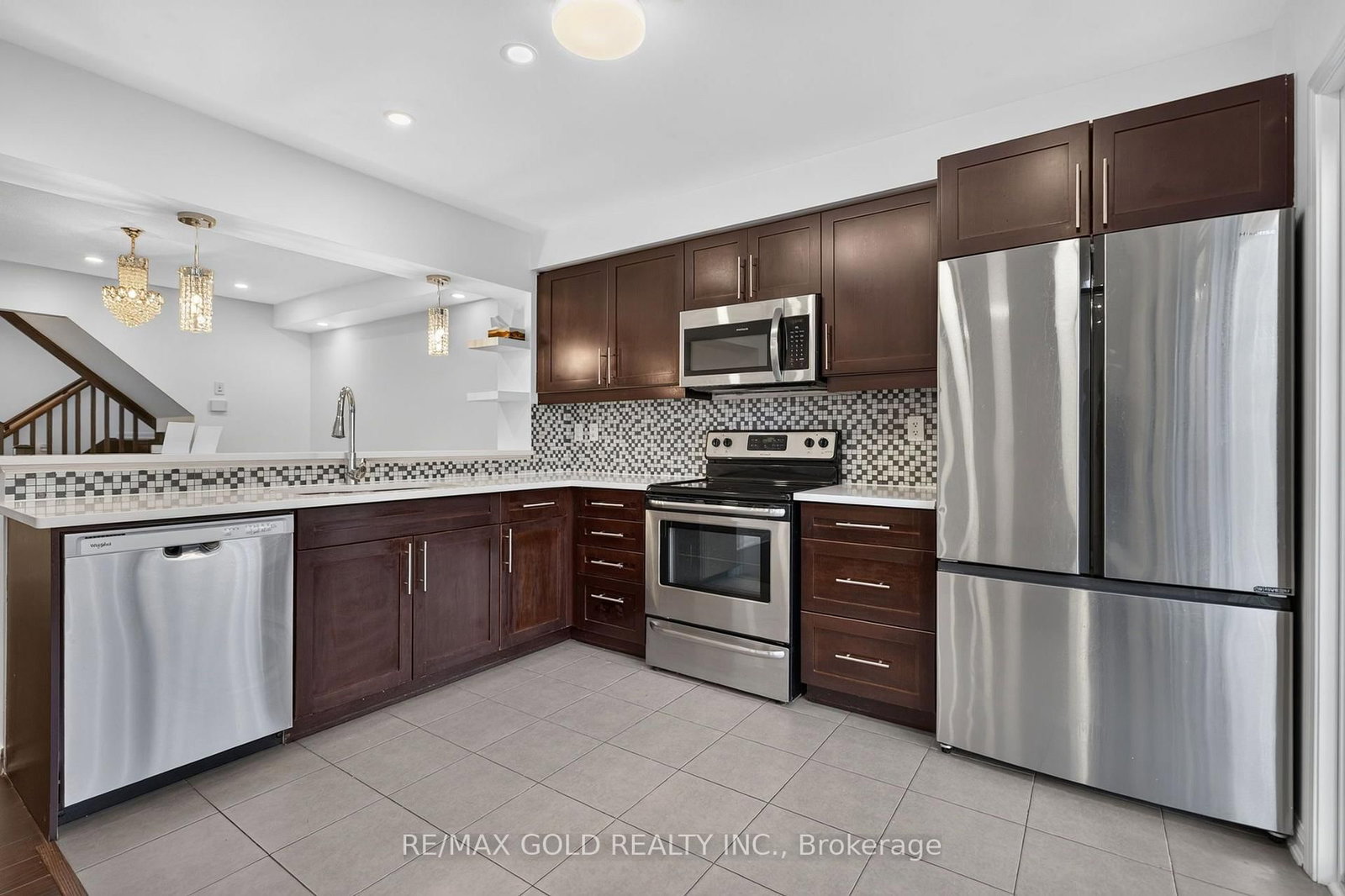 443 Cavanagh Lane • Milton, ON photo 16