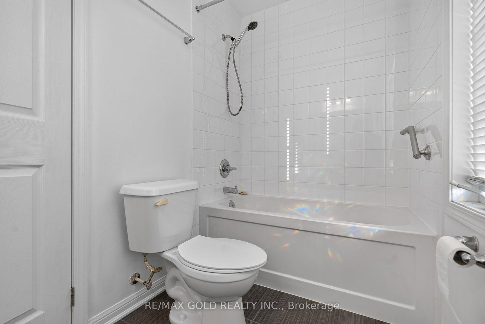 443 Cavanagh Lane • Milton, ON photo 28