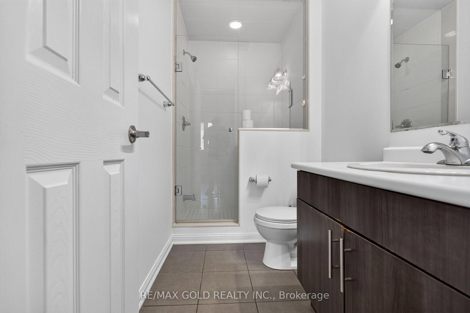 443 Cavanagh Lane • Milton, ON photo 34