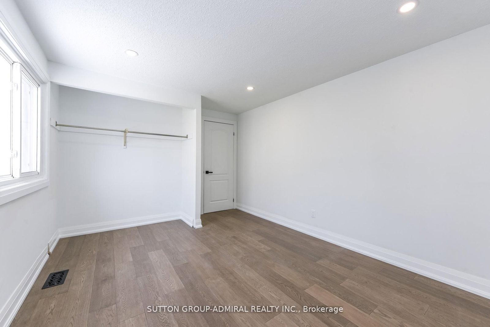 4 Hardcastle Court • Brampton, ON photo 21