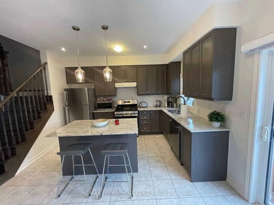 3930 Tufgar Crescent • Burlington, ON photo 8