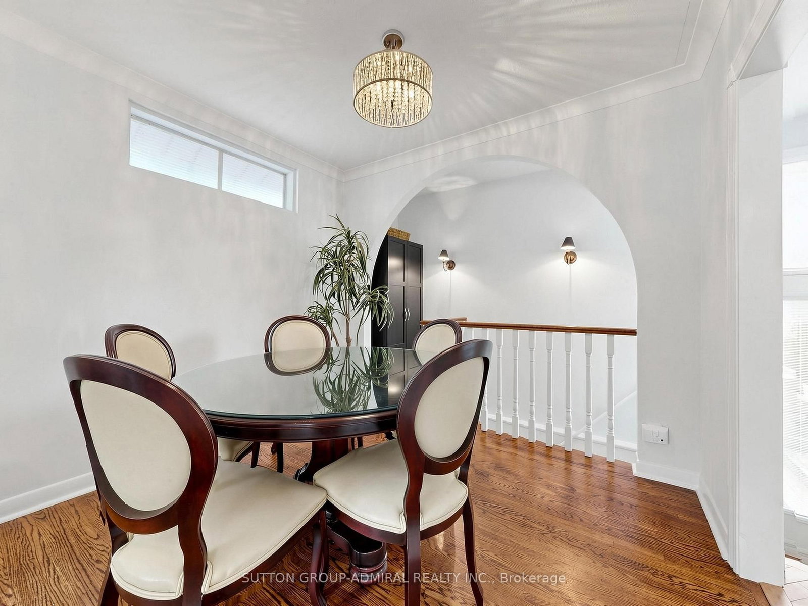 1864 Hindhead Road • Mississauga, ON photo 8