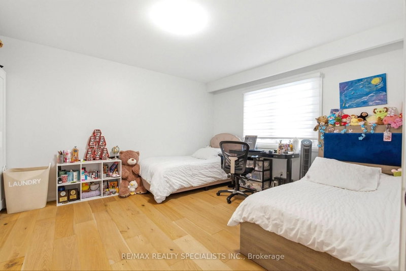 29 Blackthorn Brampton,ON L6V 3K7 — Photo 16