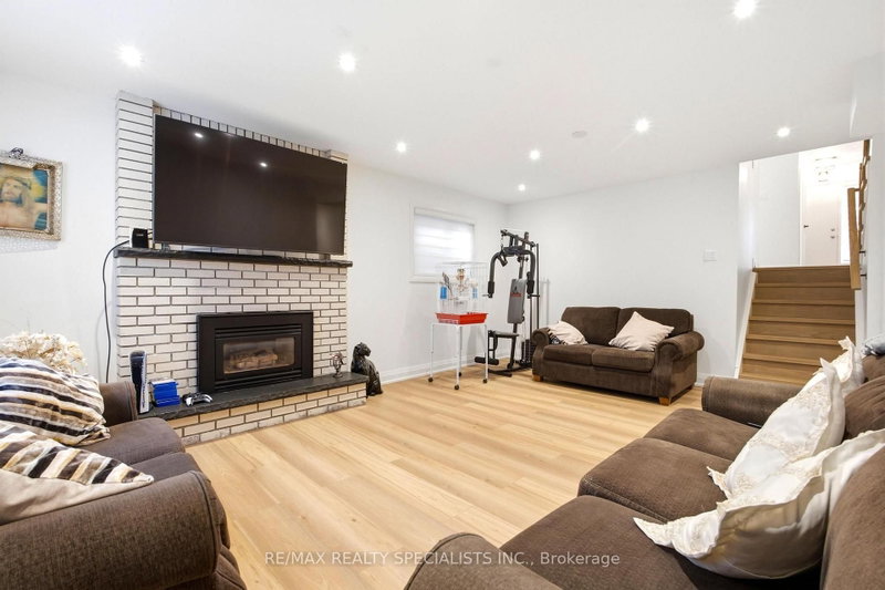 29 Blackthorn Brampton,ON L6V 3K7 — Photo 23