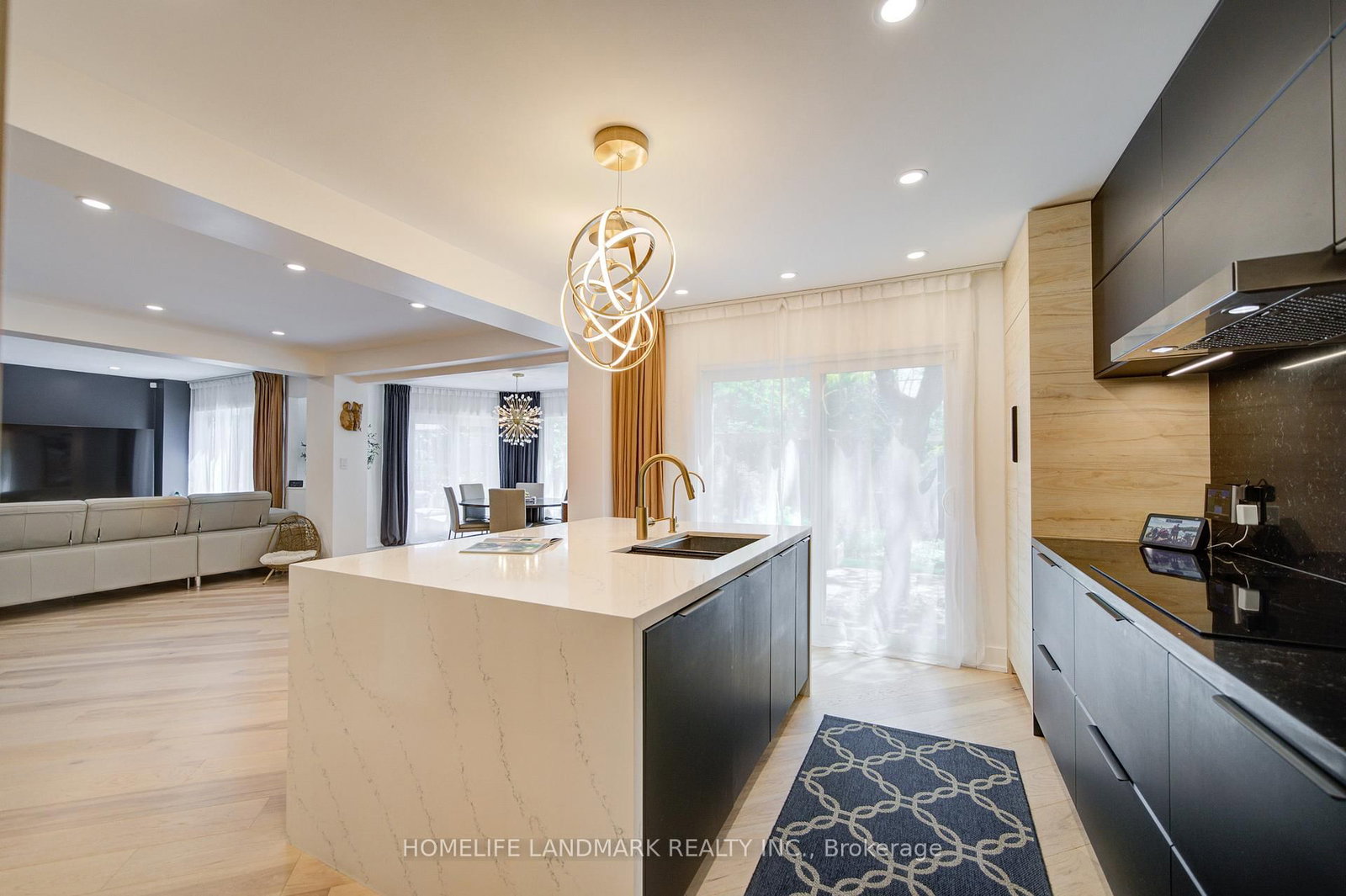 1360 Old English Lane • Oakville, ON photo 11