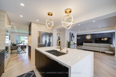 1360 Old English Oakville,ON L6M 2P8 — Photo 14