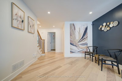 1360 Old English Oakville,ON L6M 2P8 — Photo 23