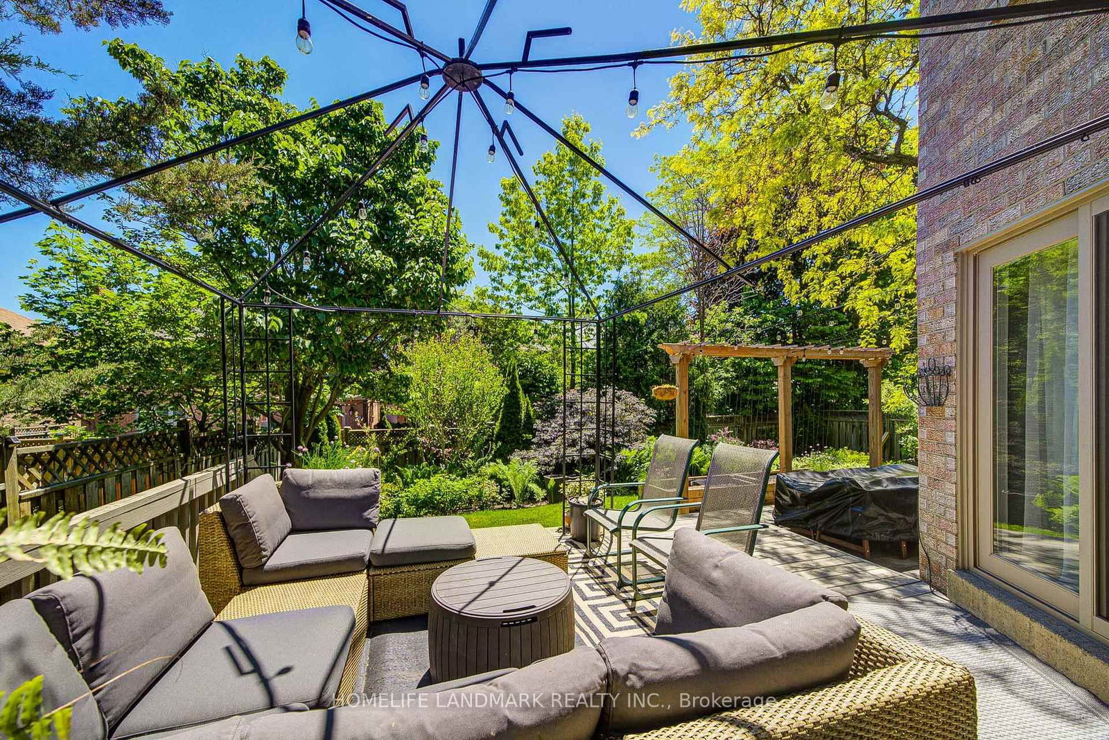 1360 Old English Lane • Oakville, ON photo 46