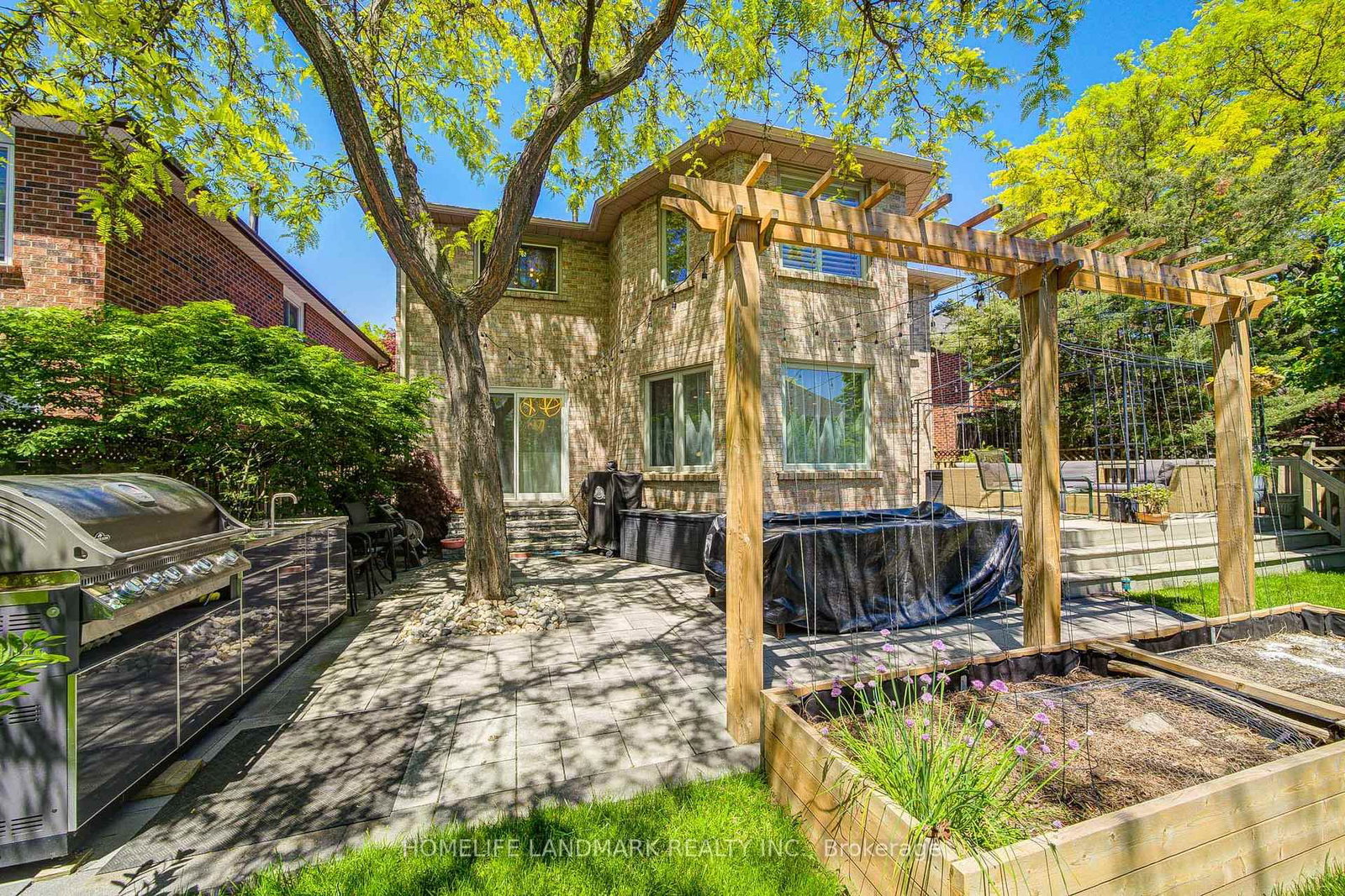 1360 Old English Lane • Oakville, ON photo 50