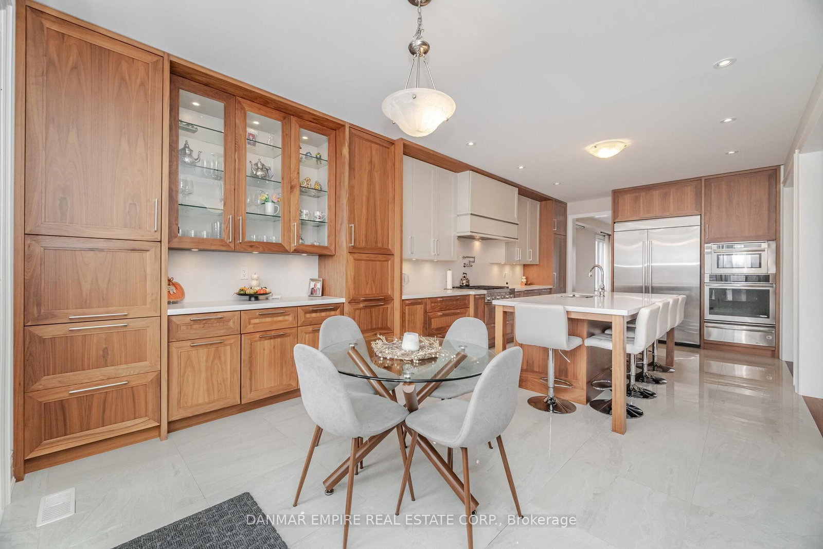 2118 Vineland Oakville,ON L6H 0J6 — Photo 14