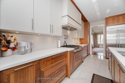 2118 Vineland Oakville,ON L6H 0J6 — Photo 15