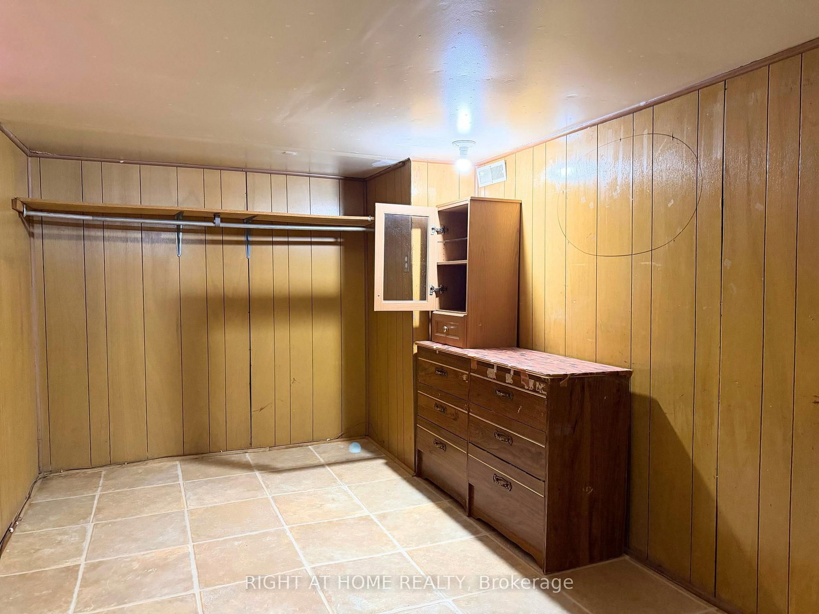 785 Lansdowne Avenue • Toronto, ON photo 14