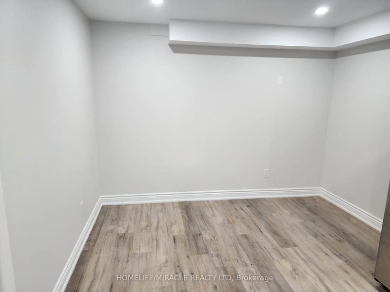 34 - 1125 Leger Way