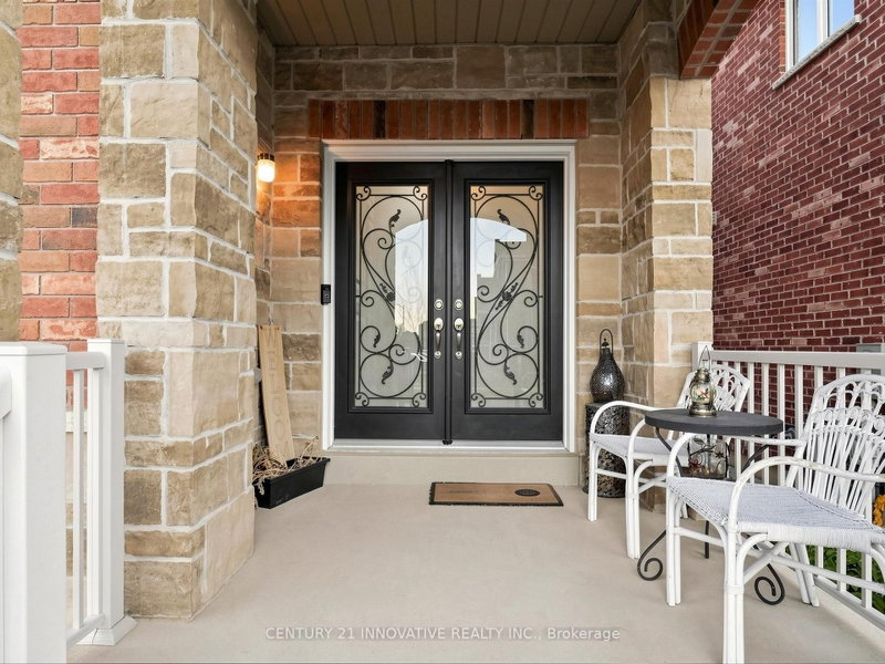 446 Bessborough Drive