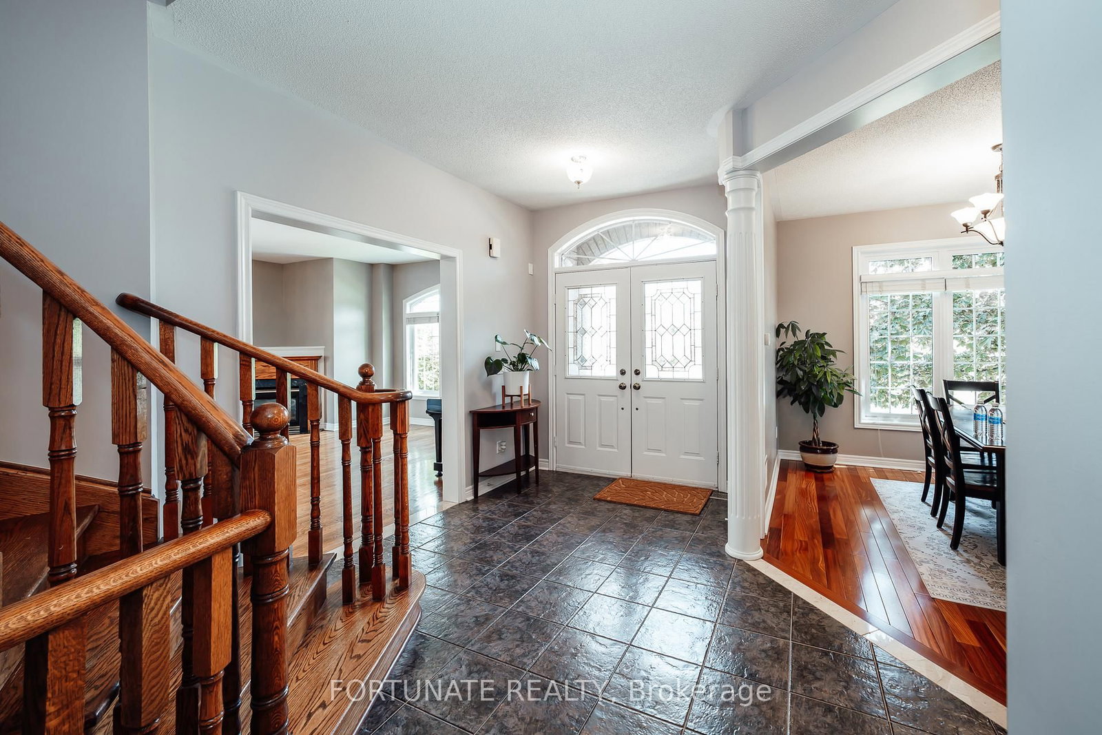 2071 Pinevalley Crescent - Photo 5