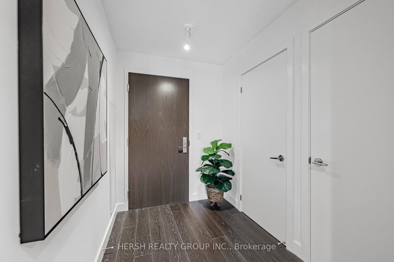 310 - 160 Kingsway Crescent