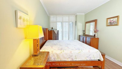 2511 Lakeshore Oakville,ON L6L 6L9 — Photo 11