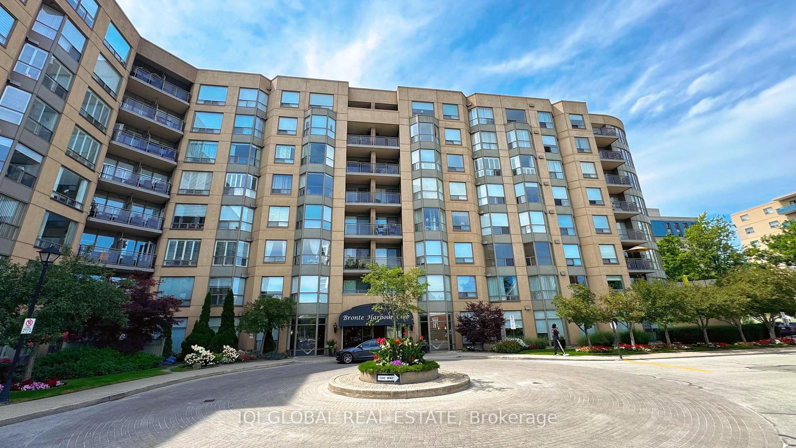 2511 Lakeshore Oakville,ON L6L 6L9 — Photo 25