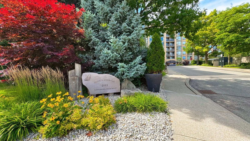 2511 Lakeshore Oakville,ON L6L 6L9 — Photo 26