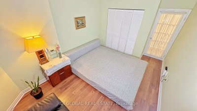 2511 Lakeshore Oakville,ON L6L 6L9 — Photo 8