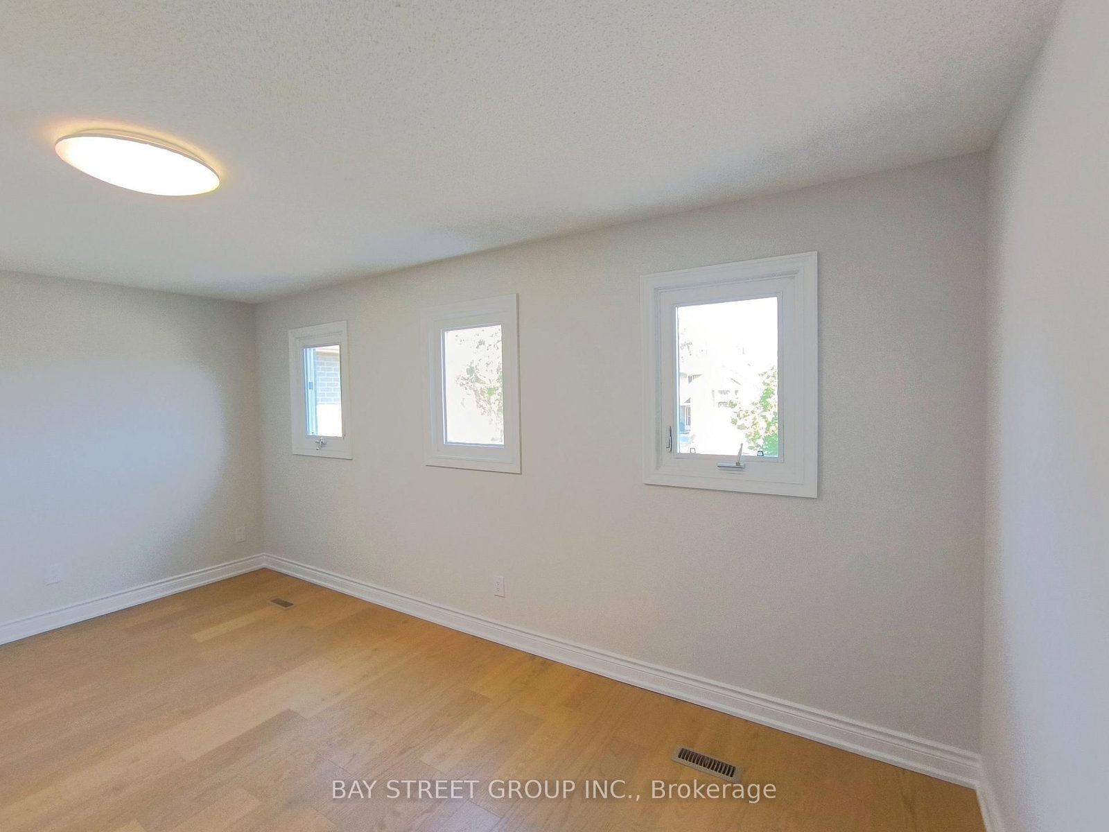 3282 Dragon Drive • Mississauga, ON photo 18