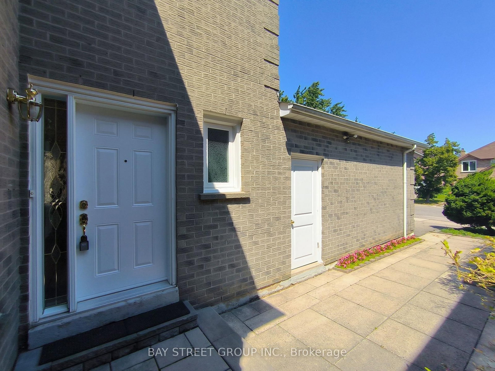 3282 Dragon Drive • Mississauga, ON photo 3