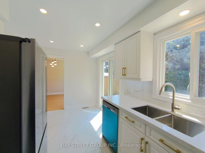 3282 Dragon Drive • Mississauga, ON photo 9