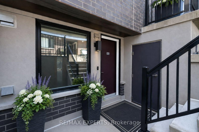 1 - 142 William Duncan Road