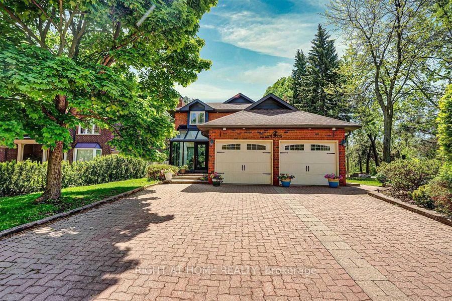 4326 Bridlepath Trail, Mississauga 2