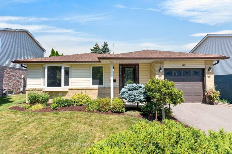 35 Mancroft Crescent